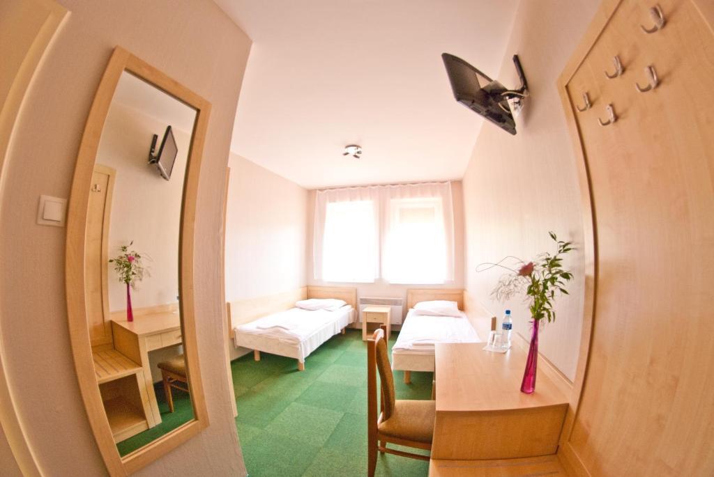 Maraton Hotel Lubenia Quarto foto